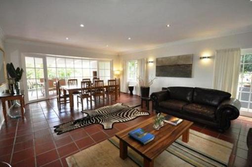 фото отеля South Villa Guest House Knysna