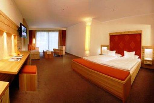 фото отеля Almhof Tophotel Nauders
