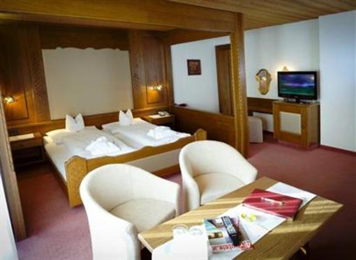 фото отеля Almhof Tophotel Nauders