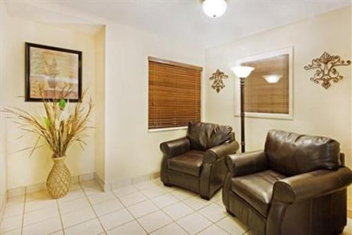 фото отеля Candlewood Suites Knoxville