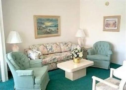 фото отеля Deerfield Buccaneer Resort Apartments