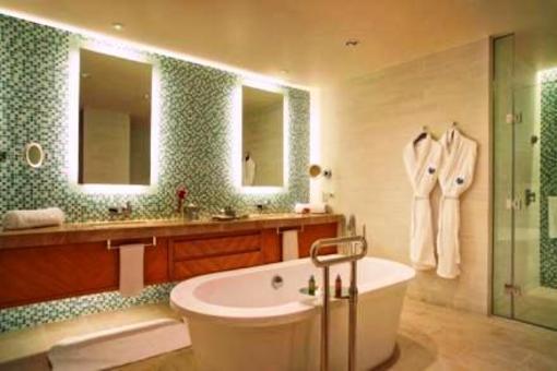 фото отеля Al Ghurair Rayhaan