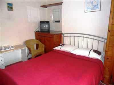 фото отеля Arman Lodge House Peterborough