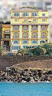 фото отеля Nadir Hotel