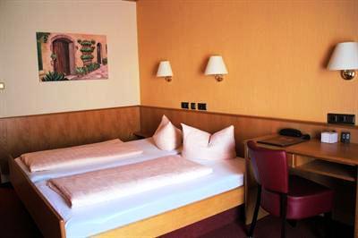 фото отеля Hotel Tenner