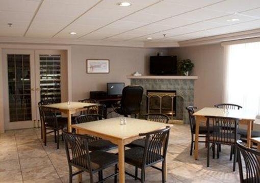 фото отеля Comfort Inn Moose Jaw