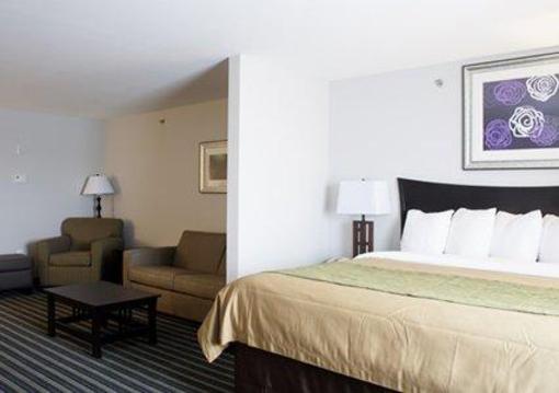 фото отеля Comfort Inn Moose Jaw