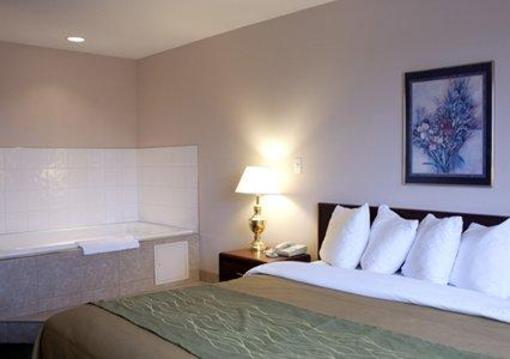 фото отеля Comfort Inn Moose Jaw