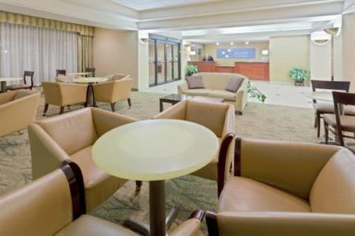 фото отеля Holiday Inn Express Baltimore - BWI Airport West