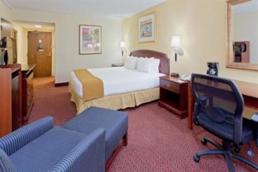 фото отеля Holiday Inn Express Baltimore - BWI Airport West