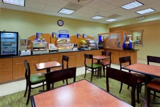 фото отеля Holiday Inn Express Baltimore - BWI Airport West