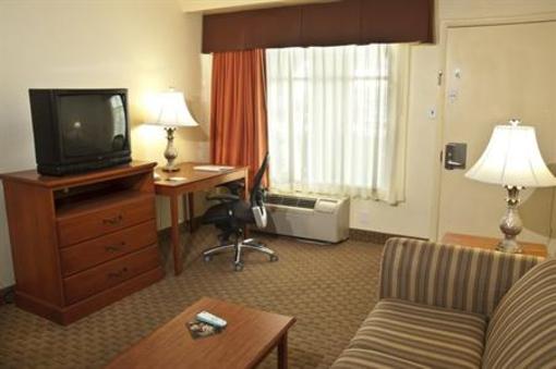 фото отеля Best Western Plus Holiday Sands Inn & Suites