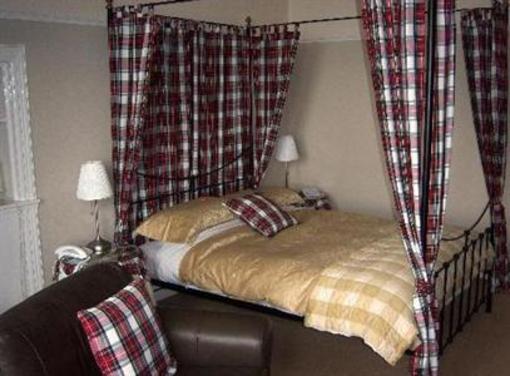 фото отеля Abbots Brae Hotel Dunoon