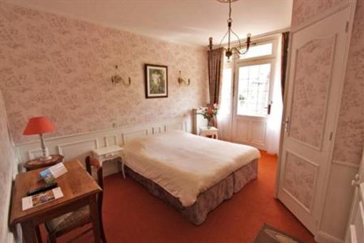 фото отеля Hotel De La Plage Ouistreham