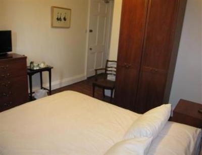 фото отеля Lantern Guest House Edinburgh