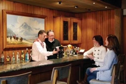 фото отеля Blanket Bay Lodge Glenorchy