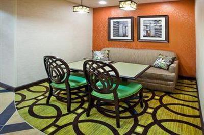 фото отеля Holiday Inn Express Peachtree Corners/Norcross