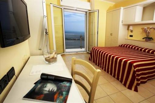 фото отеля Hotel Baia