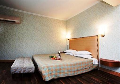 фото отеля Galaxy Hotel Alimos