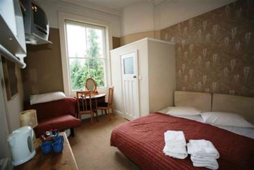 фото отеля Blossoms Guest House York