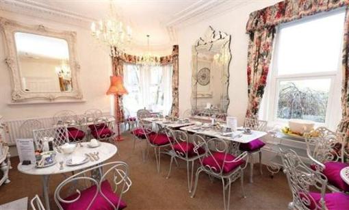 фото отеля Rosebery Hotel