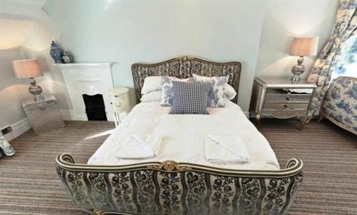 фото отеля Rosebery Hotel