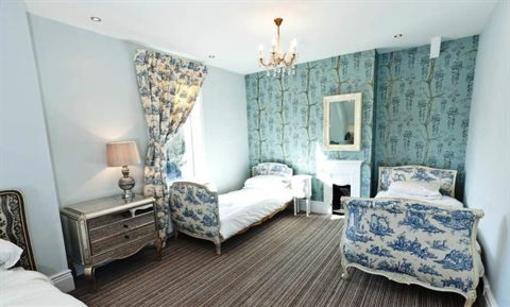 фото отеля Rosebery Hotel