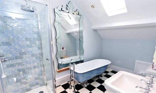 фото отеля Rosebery Hotel
