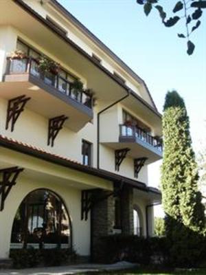 фото отеля L do Rado Hotel & Restaurant