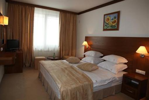 фото отеля L do Rado Hotel & Restaurant