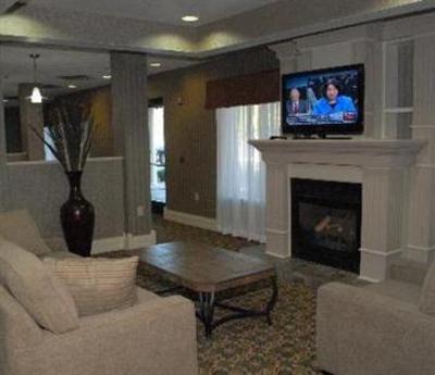фото отеля BEST WESTERN PLUS Kalamazoo Suites