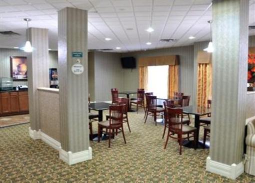 фото отеля BEST WESTERN PLUS Kalamazoo Suites