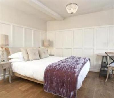 фото отеля White Swan Hotel Stratford-upon-Avon