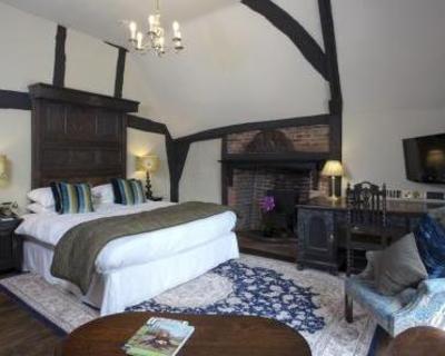 фото отеля White Swan Hotel Stratford-upon-Avon