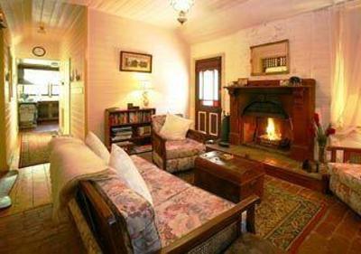 фото отеля Candlelight Cottages Retreat