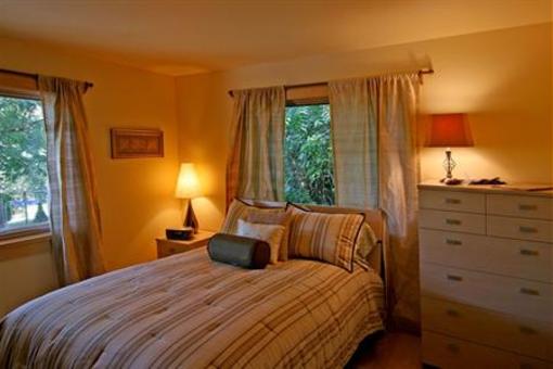 фото отеля Camellia Inn Healdsburg