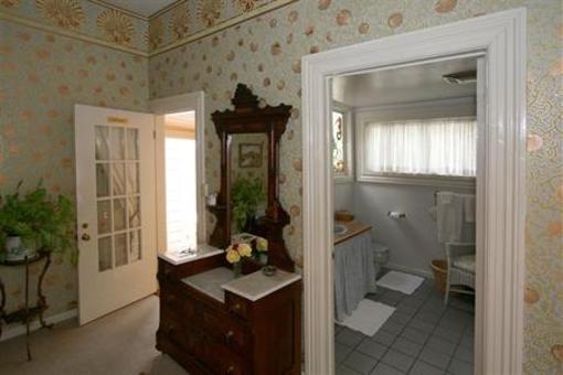 фото отеля Camellia Inn Healdsburg