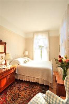 фото отеля Camellia Inn Healdsburg