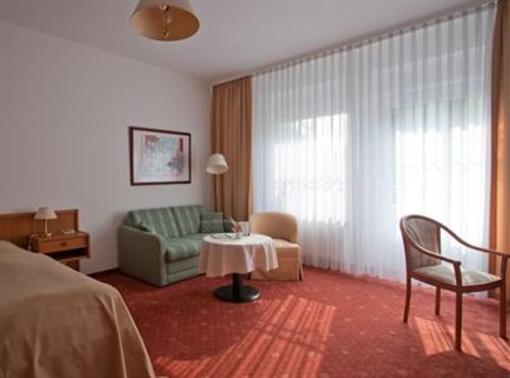 фото отеля Helenenhof Hotel Nauen