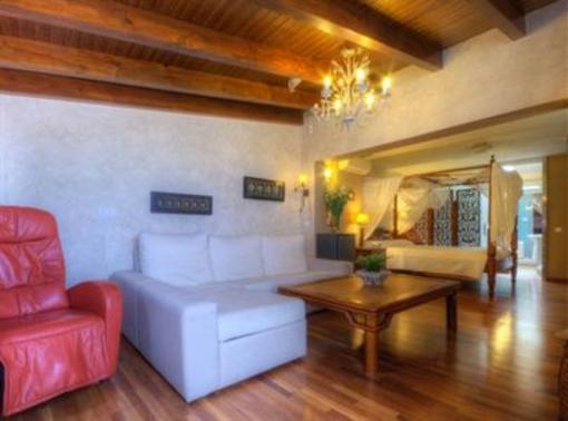 фото отеля Hotel Argantonio