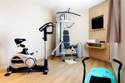 фото отеля Kyriad Lyon Bourgoin Jallieu