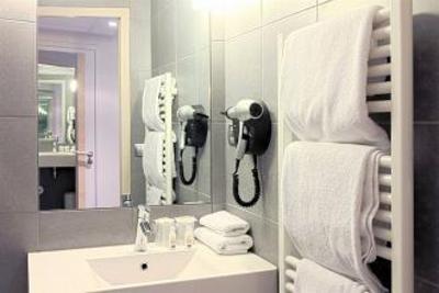 фото отеля Kyriad Lyon Bourgoin Jallieu
