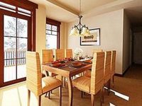 Crystal Peak Lodge