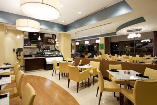 фото отеля Hotel Indigo Baton Rouge Downtown Riverfront