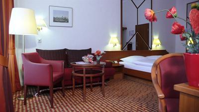 фото отеля Schoeneberg Hotel