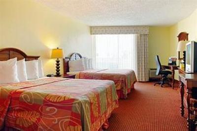 фото отеля BEST WESTERN Aku Tiki Inn