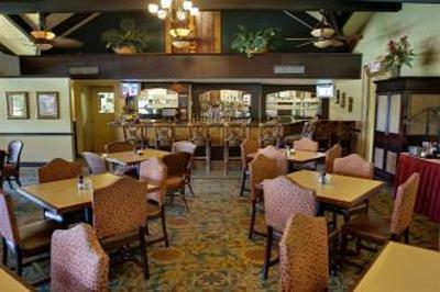 фото отеля BEST WESTERN Aku Tiki Inn