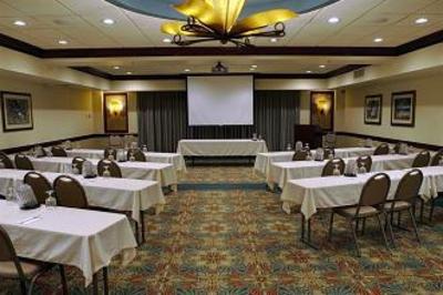 фото отеля BEST WESTERN Aku Tiki Inn