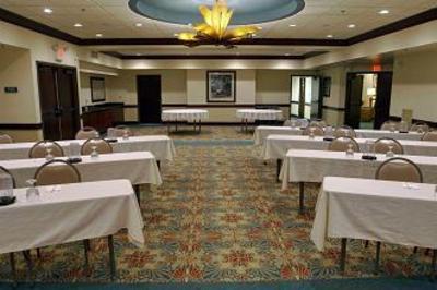 фото отеля BEST WESTERN Aku Tiki Inn