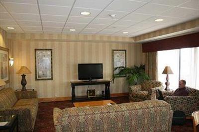 фото отеля Hampton Inn Massillon